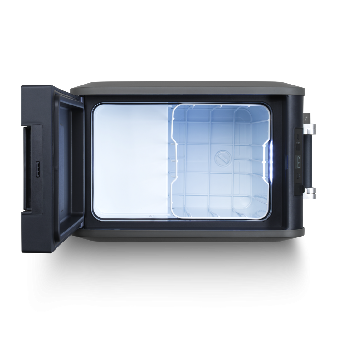 Dometic CFX5 25 angle view overlanding fridge