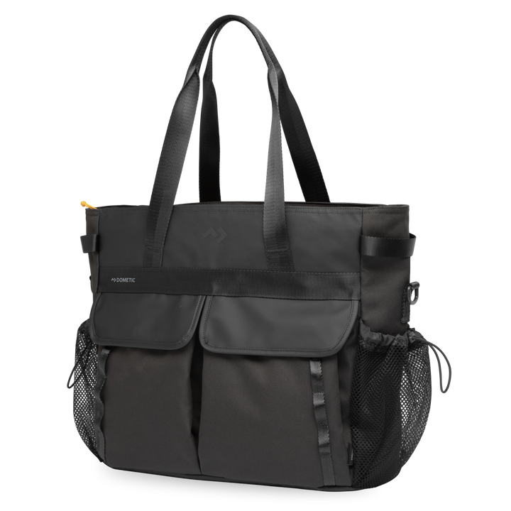 Dometic Unrestricted Tote XL 26L insulated cooler tote front view