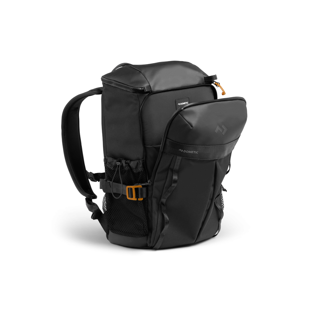 Dometic Unrestricted 17L Cooler Backpack laptop sleeve