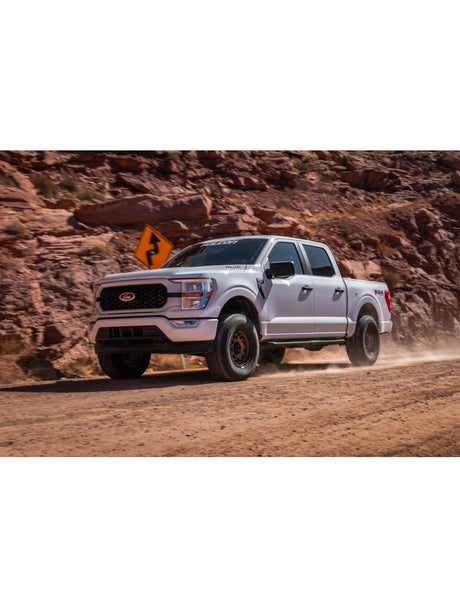 Teraflex 2015+ Ford F-150: Falcon 2.25” Sport Tow/Haul Shock Leveling System