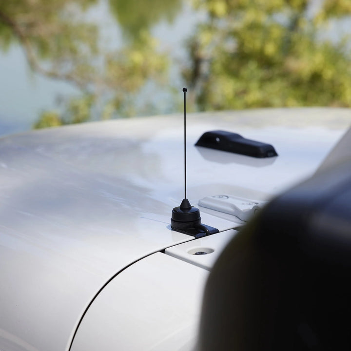 Midland MICROMOBILE® MXTA27 UNIVERSAL LIP MOUNT