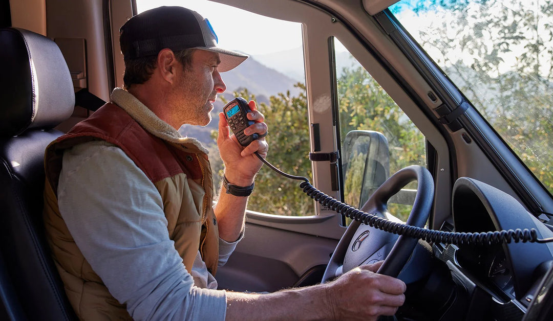 Midland MXT575 MICROMOBILE®TWO-WAY RADIO