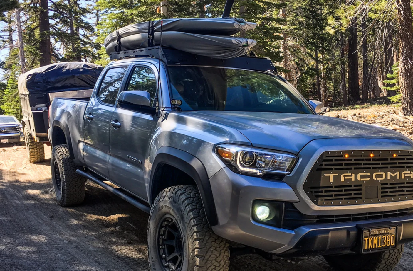 CALI RAISED LED 2005-2022 TOYOTA TACOMA TRAIL EDITION ROCK SLIDERS