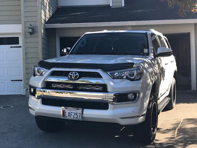 2014-2020 Toyota 4Runner 32" Hidden Grille LED Light Bar Brackets/Combo - Cali Raised LED