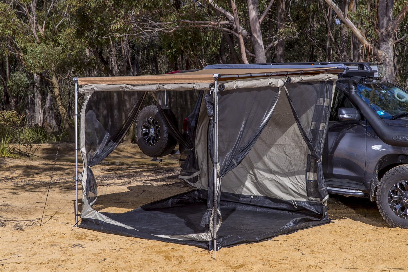 ARB Deluxe Awning Room With Floor 6.5 FT
